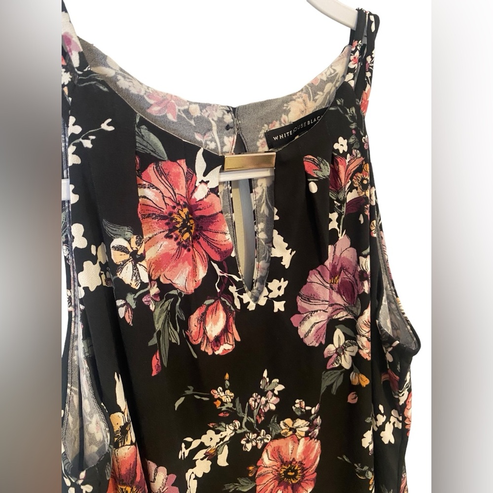 Top Sleeveless By White House Black Market O Size: Xs
